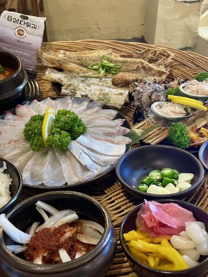 咸德海边餐厅实拍